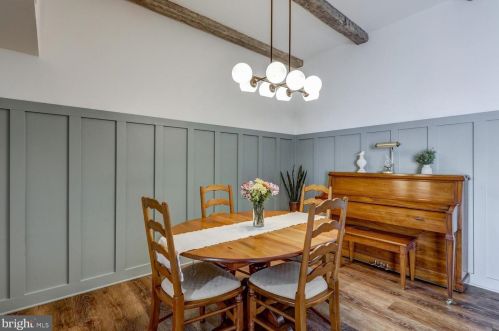 189 Valleybrook Dr, Lancaster PA  17601-4620 exterior