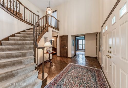 405 Brampton Ln, Arlington Hts, IL 60004-7448