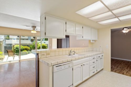 7921 Rocky Point Ct, Citrus Heights, CA 95610-7704