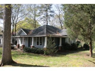 126 Stewart Ave, Marietta, GA 30064-2264
