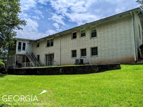352 Harris Manor Dr, Atlanta GA  30311-2117 exterior