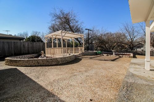 1700 Aden Rd, Fort Worth TX  76116-1914 exterior