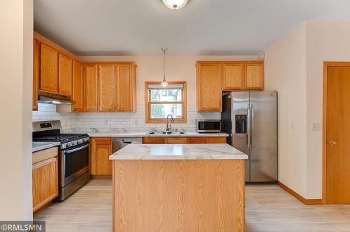 1061 Desoto St, Saint Paul MN  55130-3846 exterior