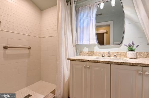 2874 Patuxent Riv Rd, Davidsonville MD 21035-2237 exterior