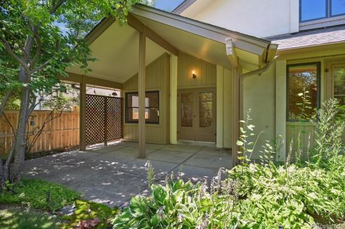 40 Dexter St, Denver CO  80220-4103 exterior