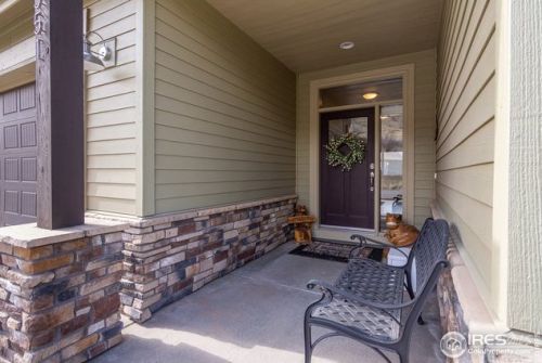 351 Mcconnell Dr, Lyons, CO 80540-3806