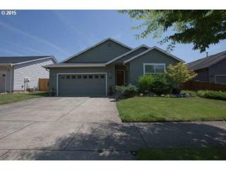 3240 Meridian St, Newberg, OR 97132-6052