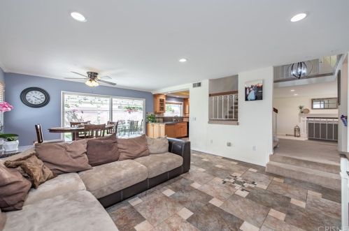 1567 Bridget Ave, Simi Valley CA  93065-3607 exterior