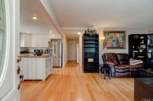 1606 213th St, Torrance, CA 90501-2920