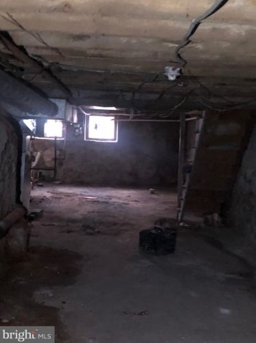 1814 22nd St, Philadelphia PA 19140-4703 exterior