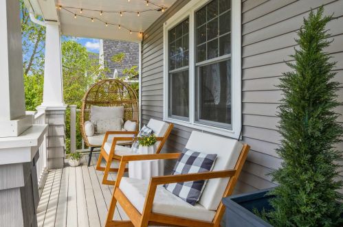 14 Laurel Ct, Portsmouth, NH 03801-4480