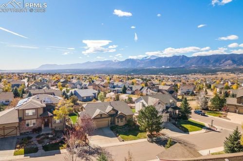 189 Walters Creek Dr, Woodmoor, CO 80132-7940