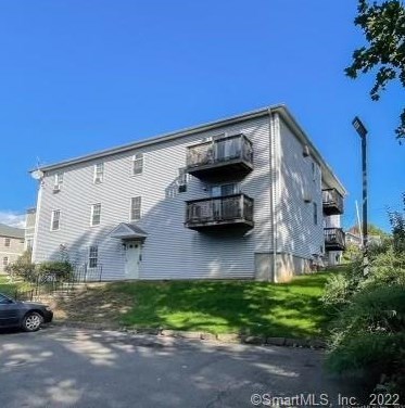 650 Broad St, Meriden CT  06450-4377 exterior