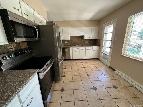 8196 Lehigh Ave, Denver CO  80237-1533 exterior