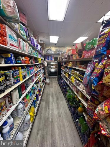 1701 3rd St, Philadelphia, PA 19122-3004