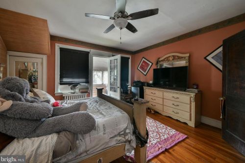 923 Fillmore St, Philadelphia PA  19124-2926 exterior