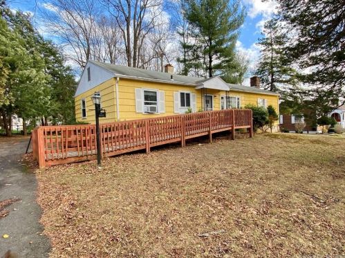 12 Edwards Rd, Durham, CT 06422-1503