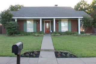 5413 Blue Cove Dr, Garland TX  75043-4831 exterior