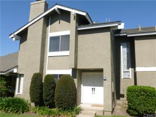16 Lincoln, Irvine CA  92604-1947 exterior