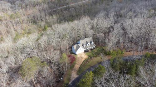 211 Gold Crest Dr, Dahlonega, GA 30533-8227