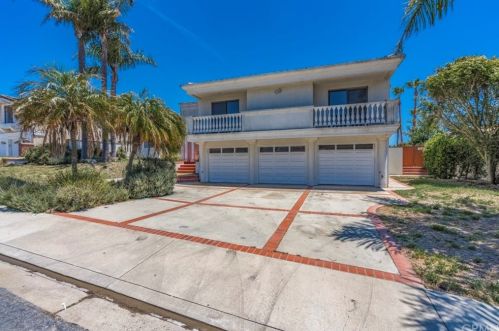 5850 Ocean Terrace Dr, Palos Verdes Estates, CA 90275-5759