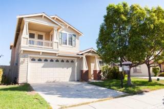 1721 Whirlaway Ln, Tracy, CA 95377-8353