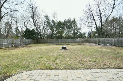 53 Flagler Ave, Cheshire CT  06410-2201 exterior