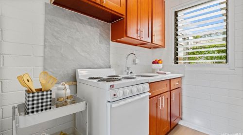1909 Kahakai Dr, Honolulu HI  exterior