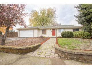 145 39th Ave, Beaverton OR  97124-6818 exterior