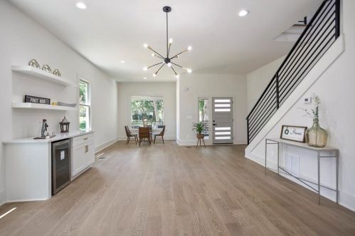 1557 Foote St, Atlanta GA  30307-2817 exterior