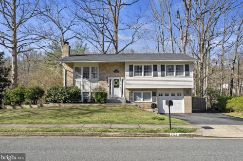 7310 Whitson Dr, Springfield VA  22153-1541 exterior