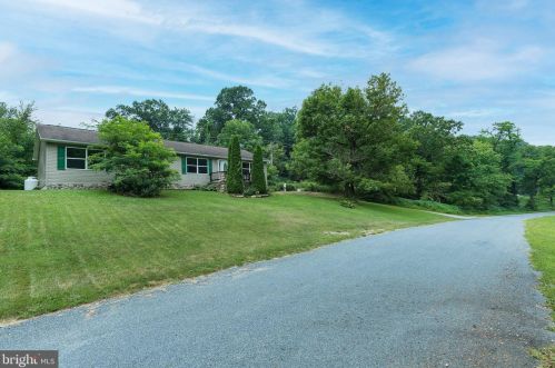 5646 Old Hwy, Gap, PA