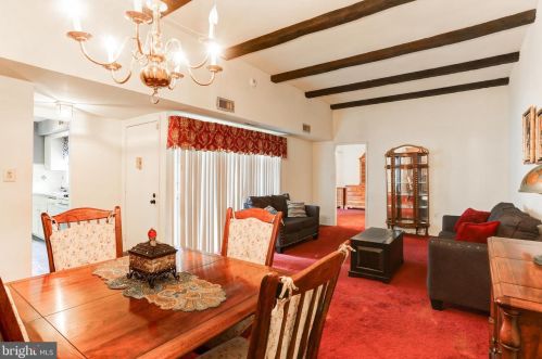 173 Valleybrook Dr, Lancaster PA  17601-4619 exterior