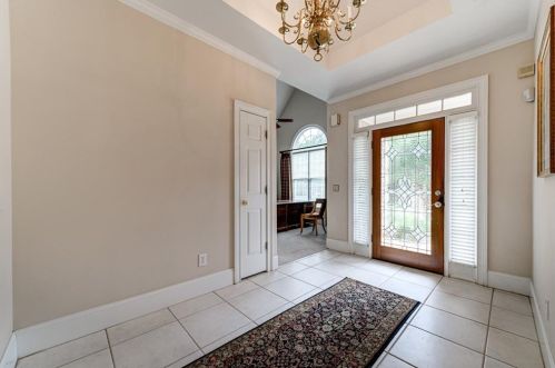 3945 Regal Oaks Dr, Suwanee, GA 30024-7071