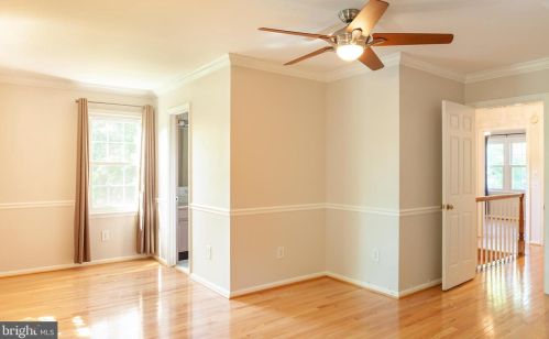 8913 Grandstaff Ct, Springfield VA  22153-1145 exterior