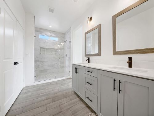 10691 Brookfield Dr, Riverside CA  92505-3961 exterior