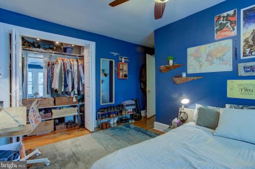 555 Burrowes Ave, Lancaster PA  17602-2120 exterior