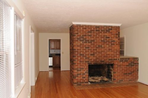 1378 Brook Forest Dr, Atlanta GA  30324-3839 exterior