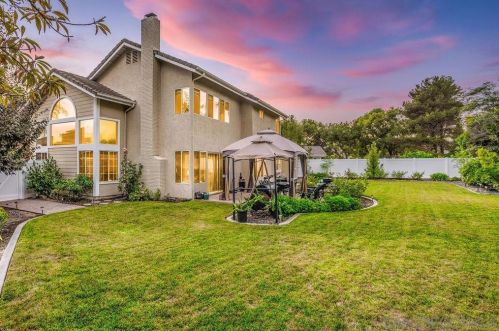 354 Lustrosos St, Oceanside, CA 92057-4266