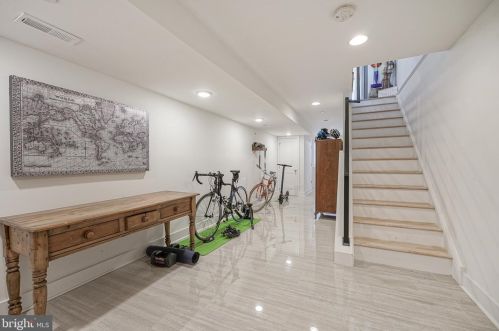 2537 Gordon St, Philadelphia PA 19132-4631 exterior