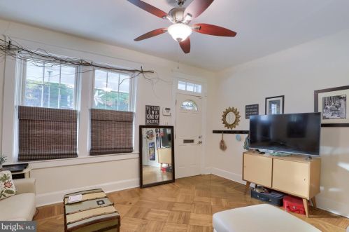 151 Ross St, Lancaster PA  17602-1940 exterior