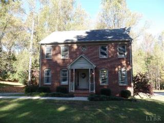 1300 Boonsboro Pl, Lynchburg, VA 24503-6319