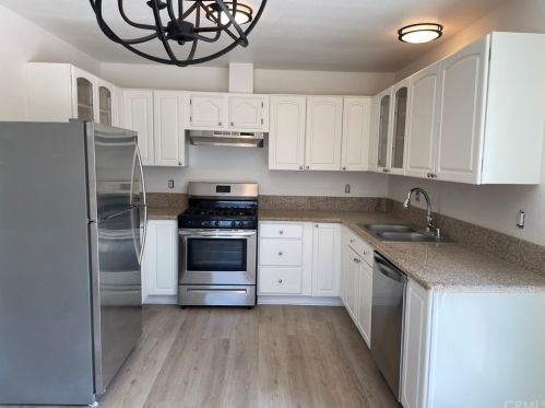 9215 Admiralty Ave, Riverside CA  92503-3348 exterior