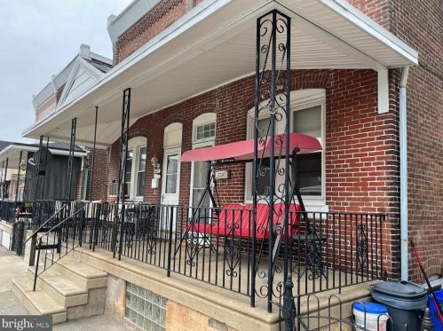 6612 Hegerman St, Philadelphia, PA 19135-2805