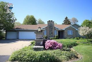 8110 Kelley Rd, Winnebago, IL 61088-9657