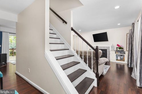 84 Kennedy Dr, Severna Park MD 21146-3007 exterior