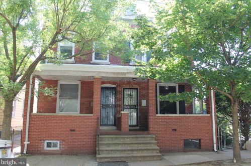 41 Virginia Ave, Trenton, NJ 08611-2625