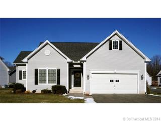 93 River Crest Dr, Plantsville, CT 06479-2059