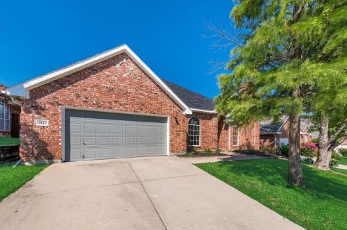 1412 Melody Ln, Carrollton TX  75006-2973 exterior