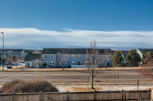 19324 58 Cir, Aurora CO 80019-2095 exterior